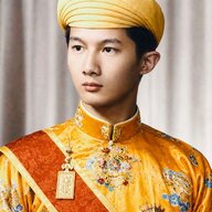 Tú Tài Tình